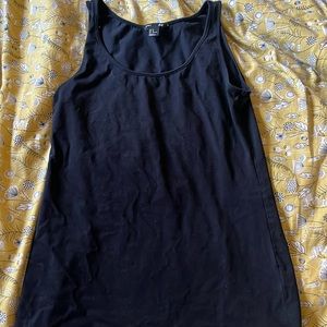Black H&M tank top